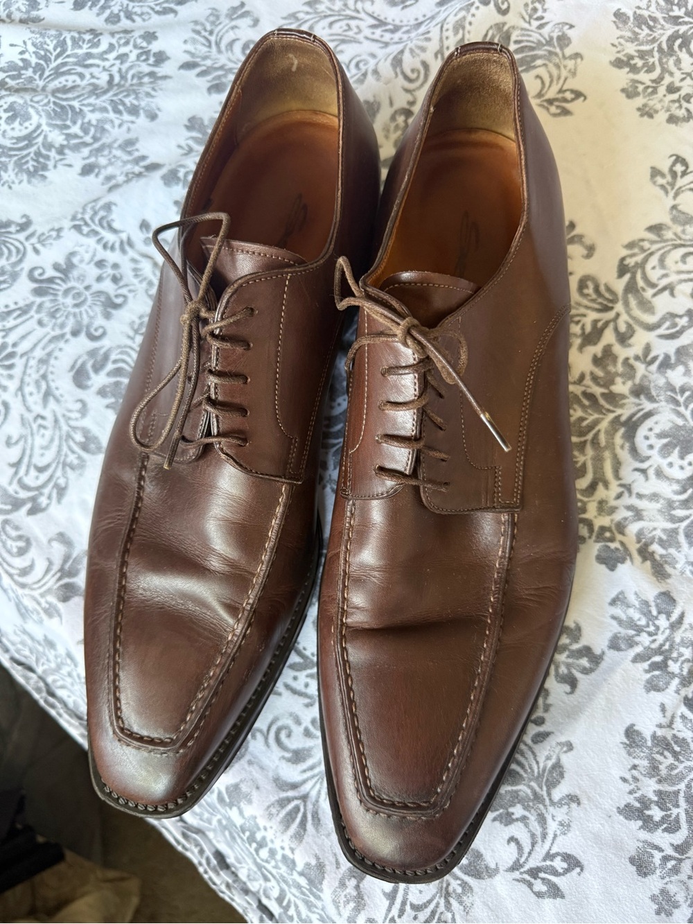 Santoni Brown Leather Lace-Up Derby Shoes